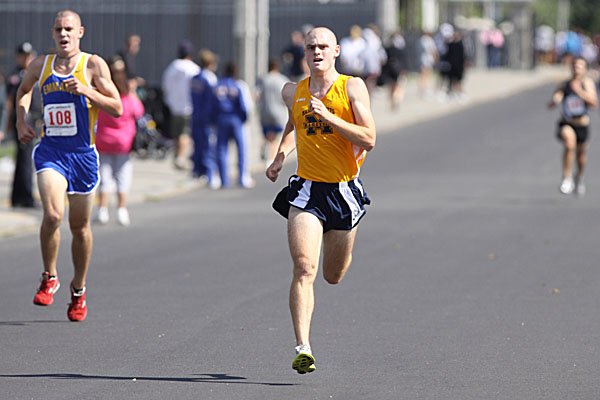 Schouler's Record Setting Runner-Up Finish Lifts Men's Cross Country To Fifth Place In Sixth Annual Travis Fuller Invitational