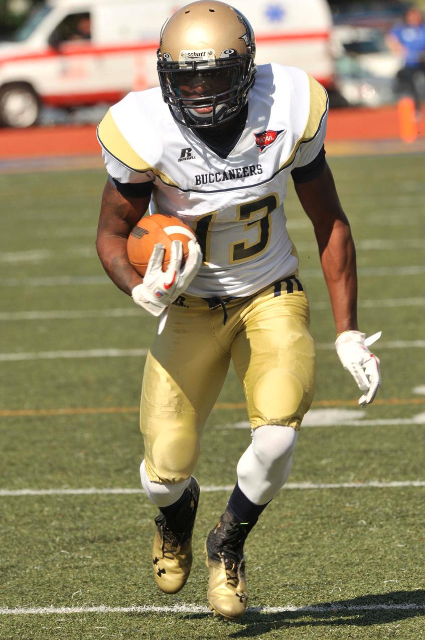 Bennett Amasses 103 Receiving Yards, Andrade, Stanton Record 11 Tackles As Football Falls To Westfield State