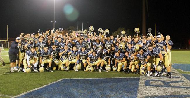 Skeffington Throws For School Record Five Touchdowns As Football Collects 48-13 Chowder Bowl Victory Over SUNY-Maritime