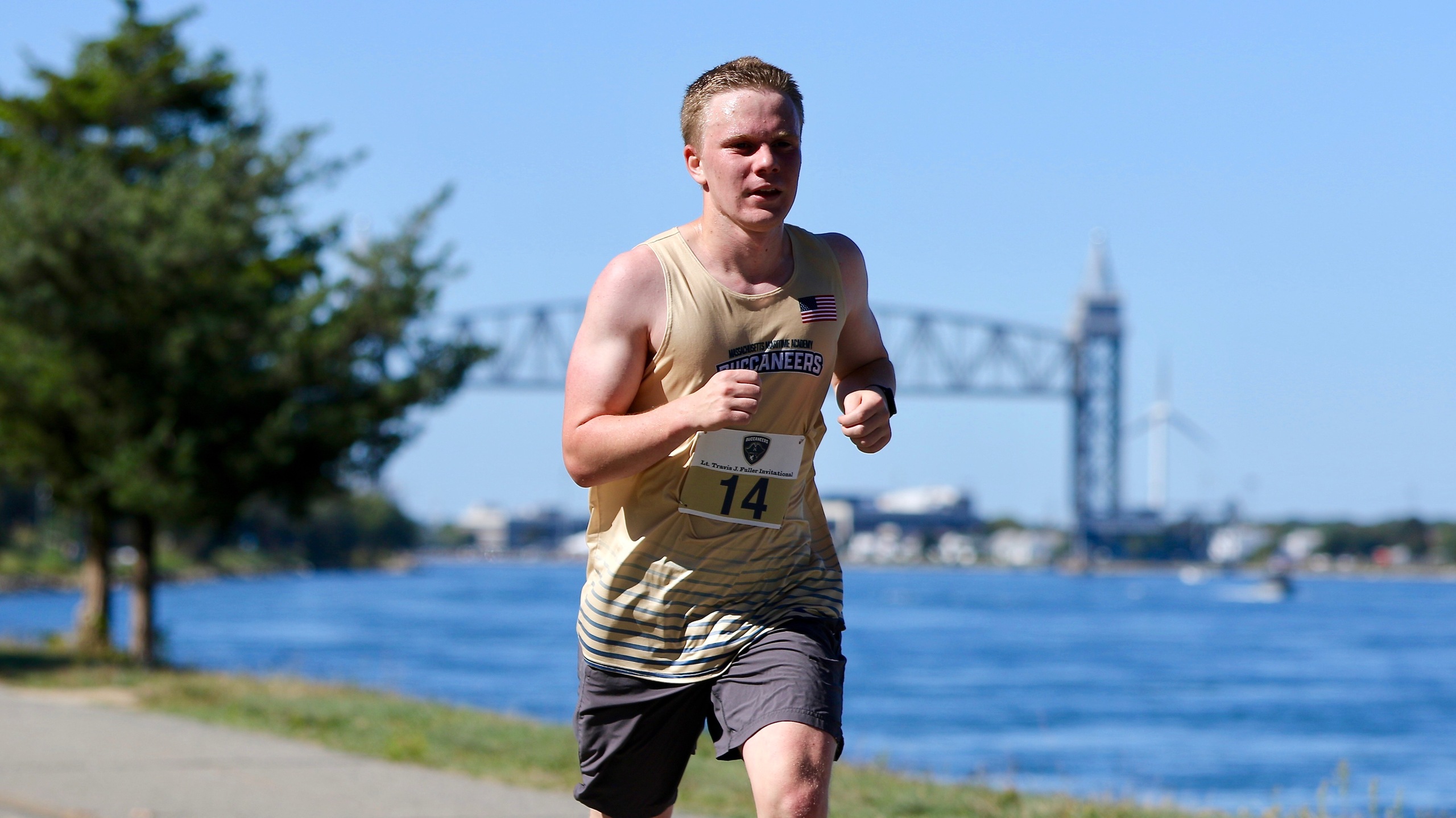 Bucs Finish 16th in Western New England Invitational