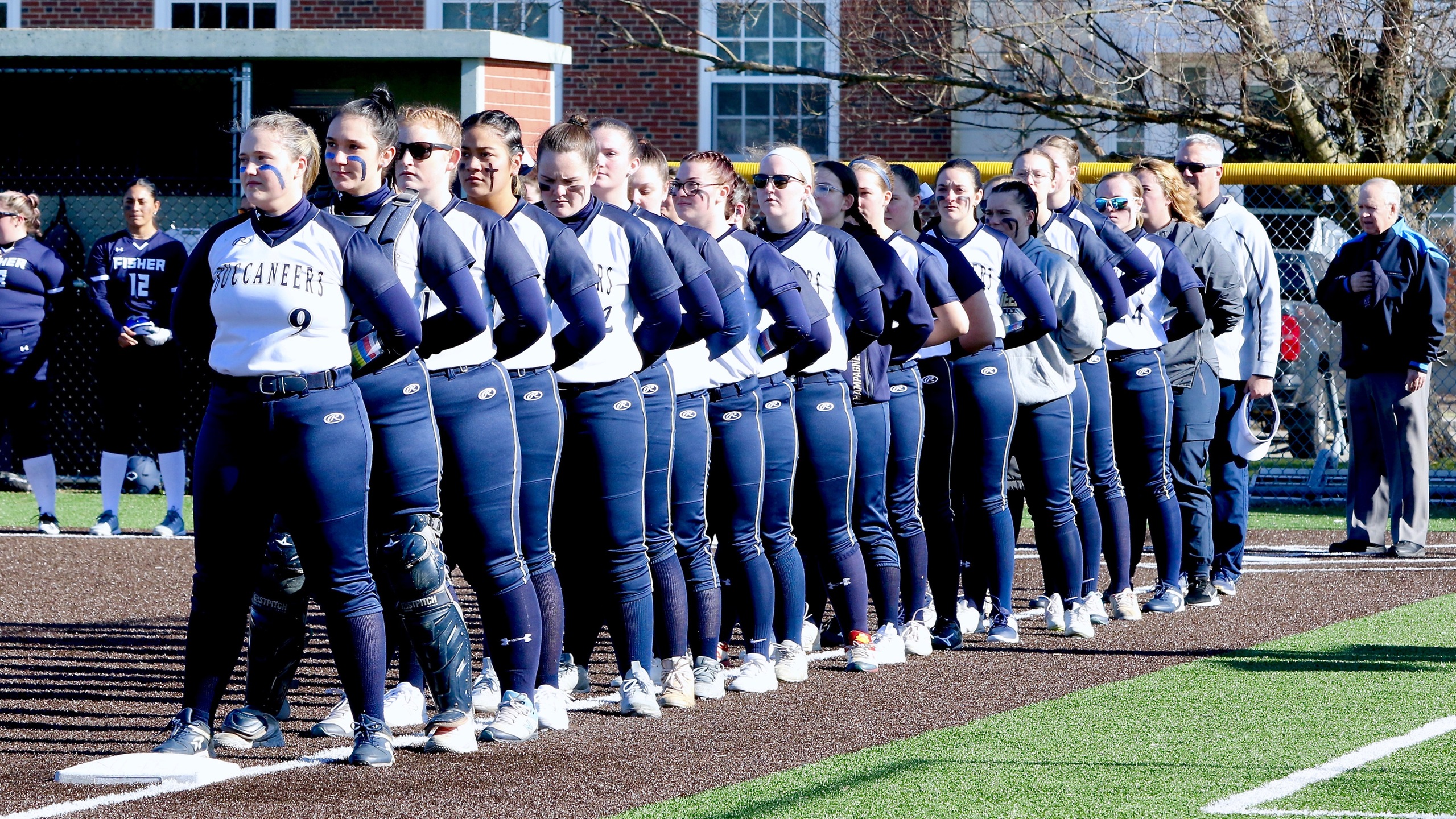 Bucs Split with Riv in Saturday Doubleheader