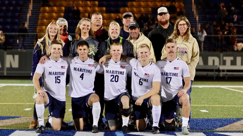 Men's Soccer: Bucs Celebrate Senior Night against Bears