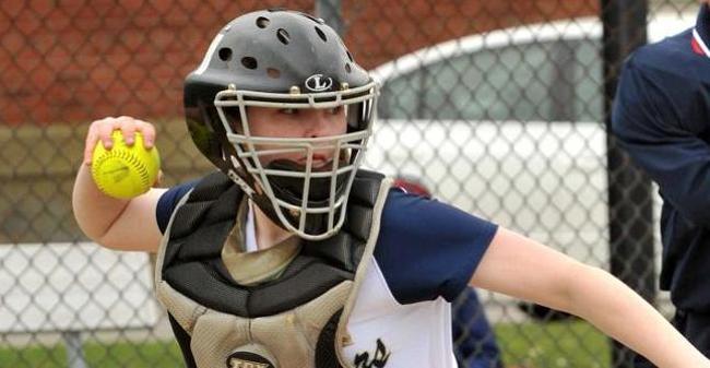 Gardner, Thomas Plate Runs As Softball Drops Non-League Twinbill To Lyndon State
