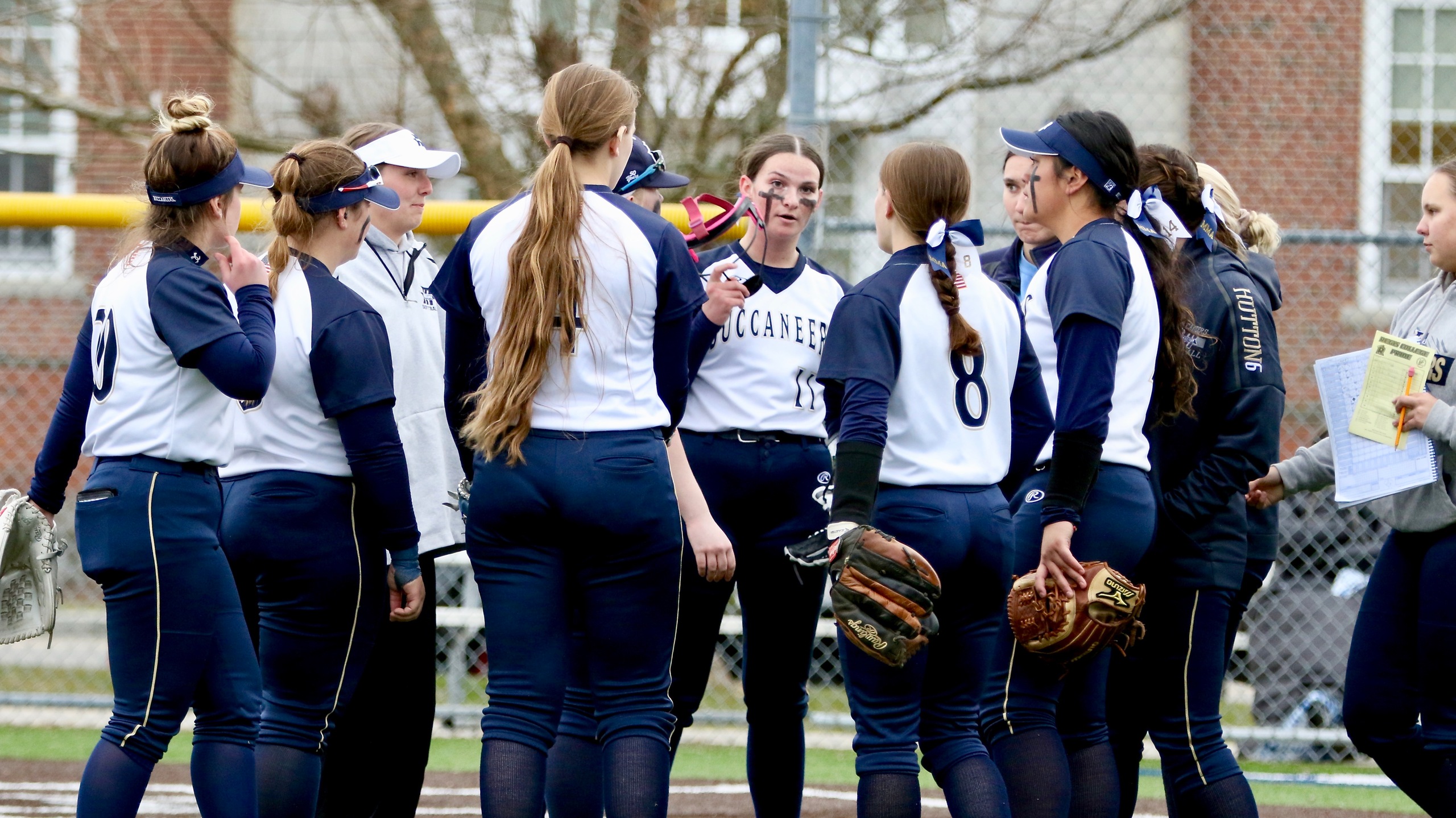 Bucs Swept by Pride at Home