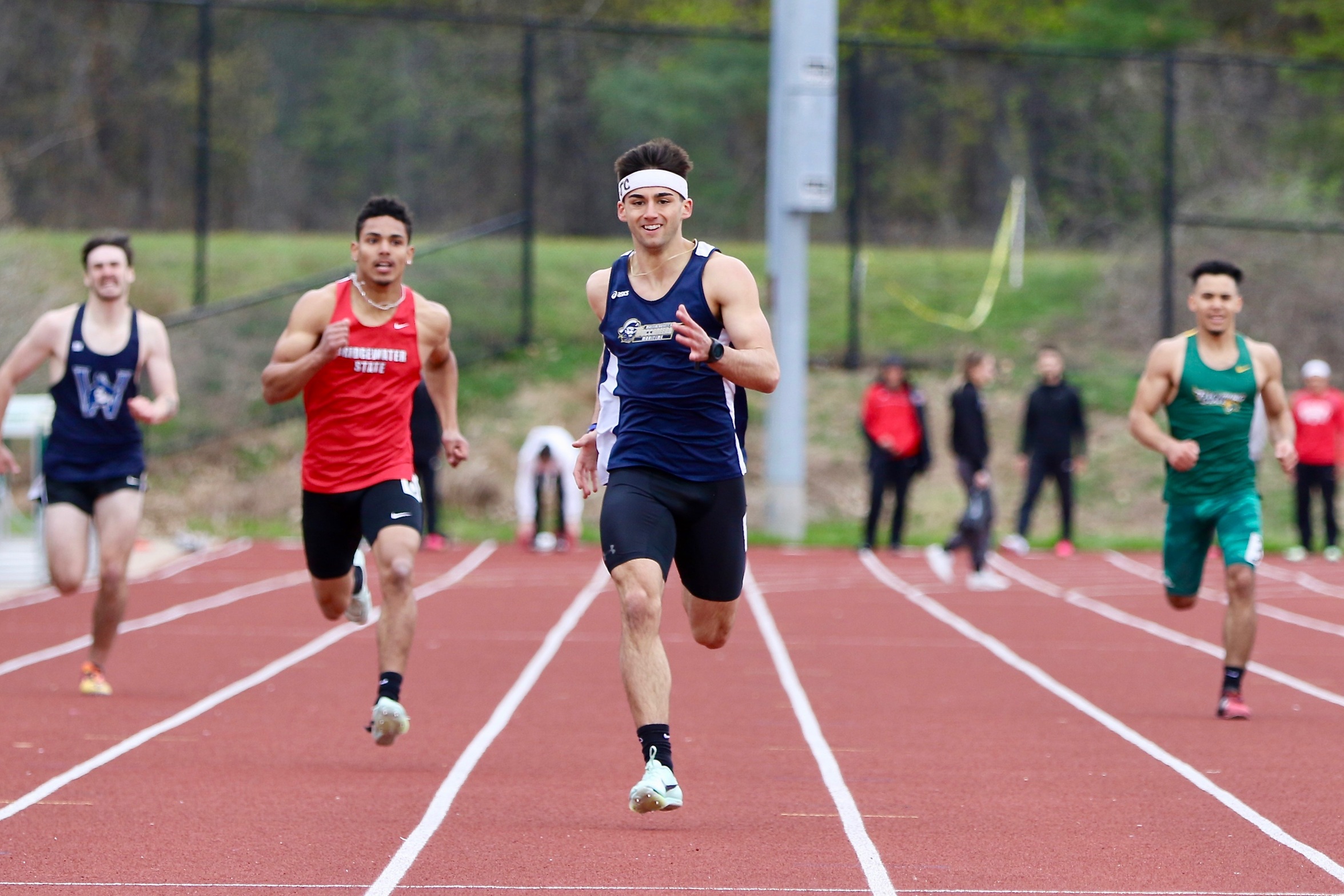 Bucs Shine at D3 Championships