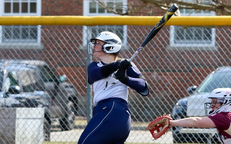 Booker Homers in Sweep at Hands of Wildcats