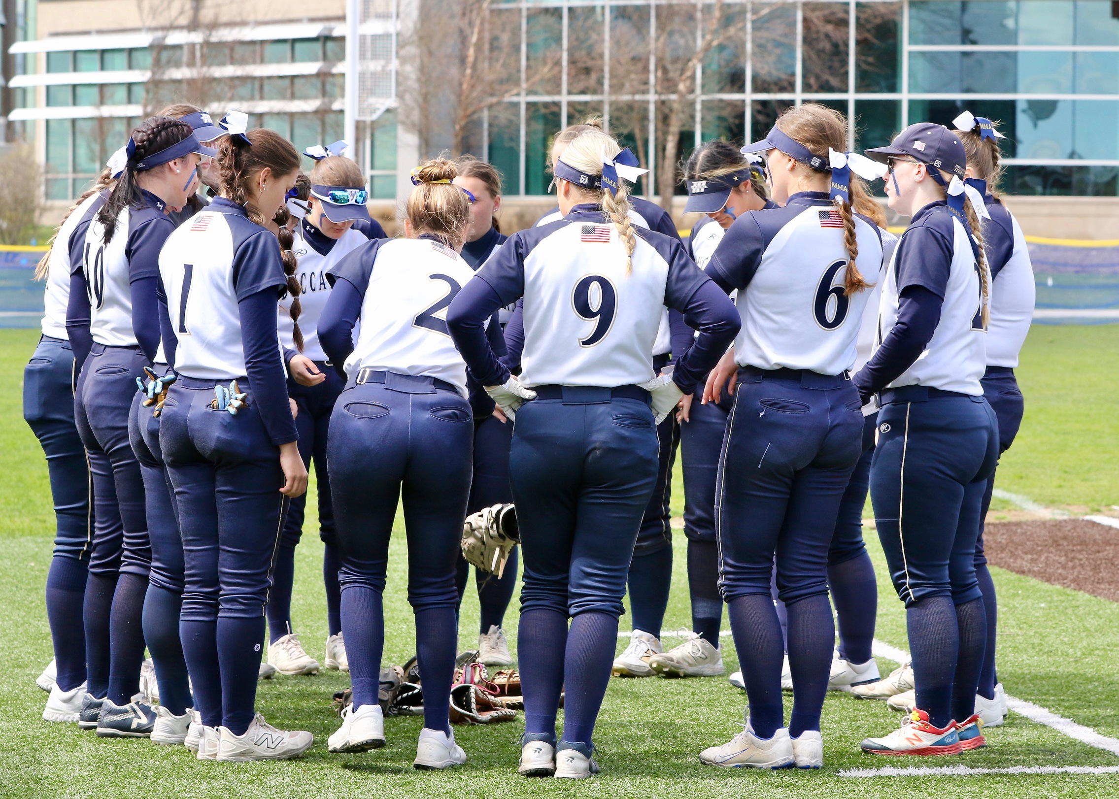Bucs Swept in Final Home Games of 2025