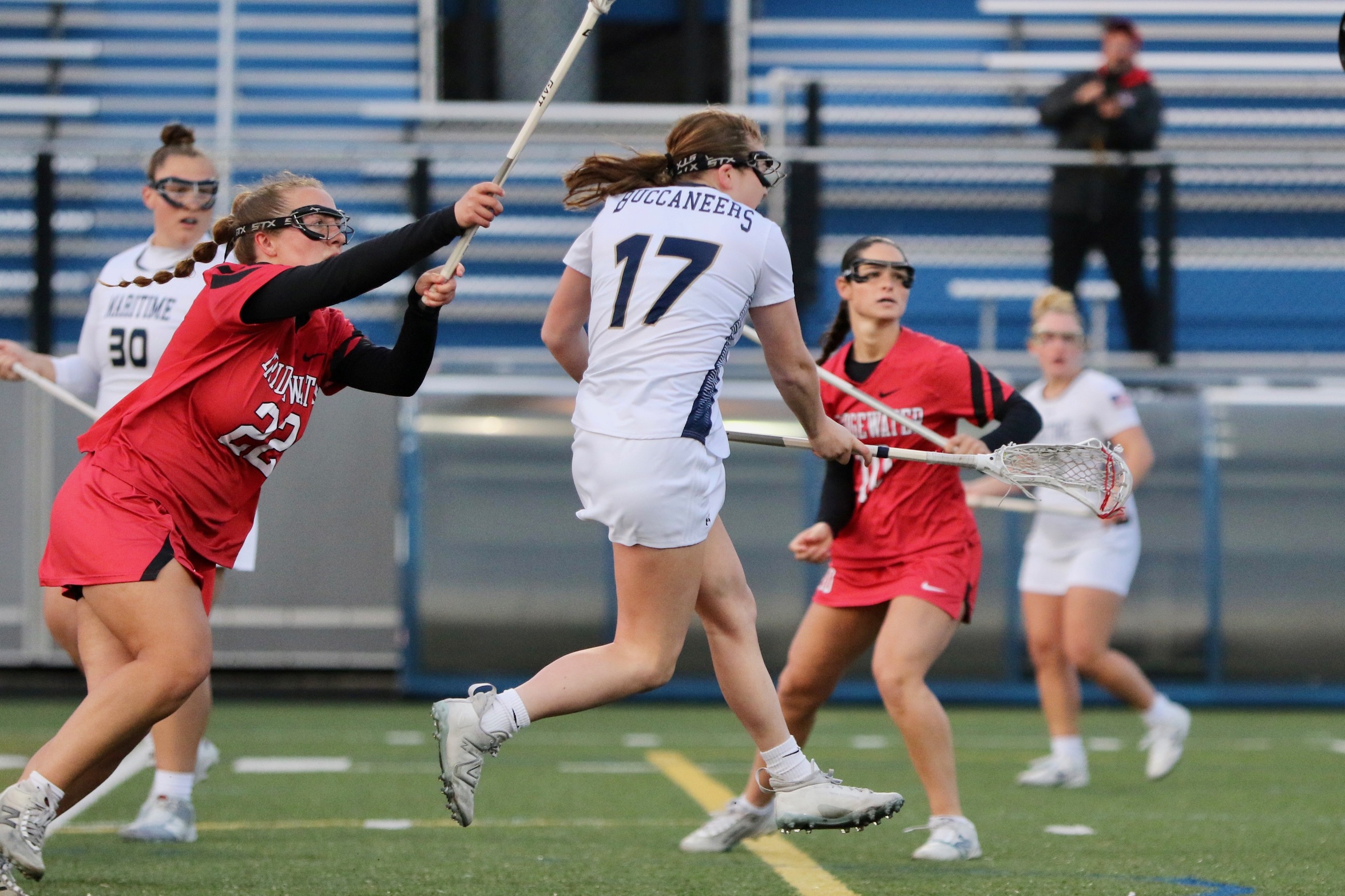 Deveau Tallies Five Points in Loss to Worcester