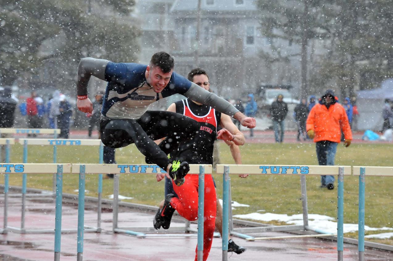 Hill, Dang Set School Records As Outdoor Track & Field Impresses At Connecticut College Silfen Invitational