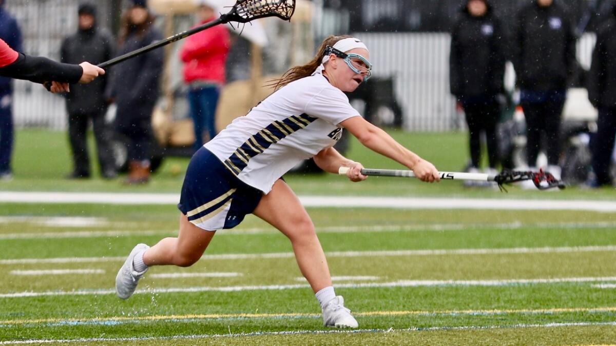 Women's Lacrosse: Bucs Win Tight Battle in the Rain