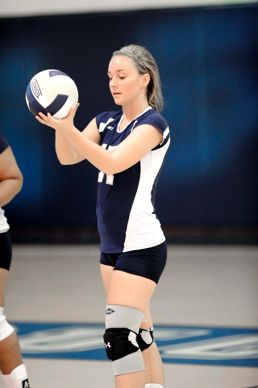 Langley, O'Shaughnessy Named As 2014 Buccaneer Volleyball Captains