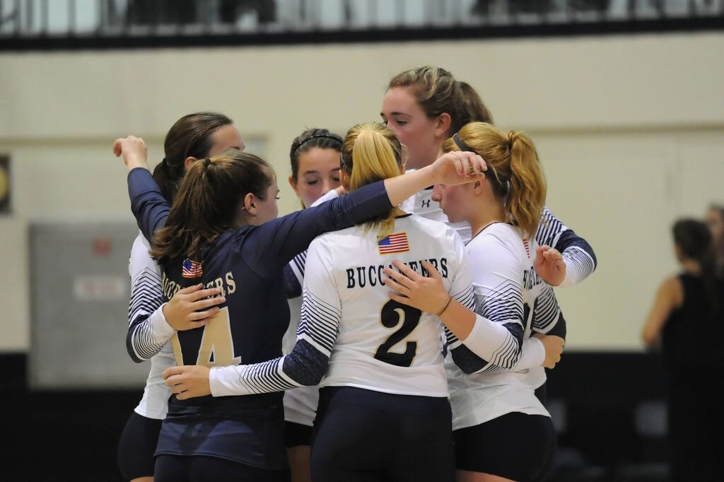 Klangos Matches Career-High With 13 Kills As Volleyball Drops 3-1 Non-League Decision At Pine Manor