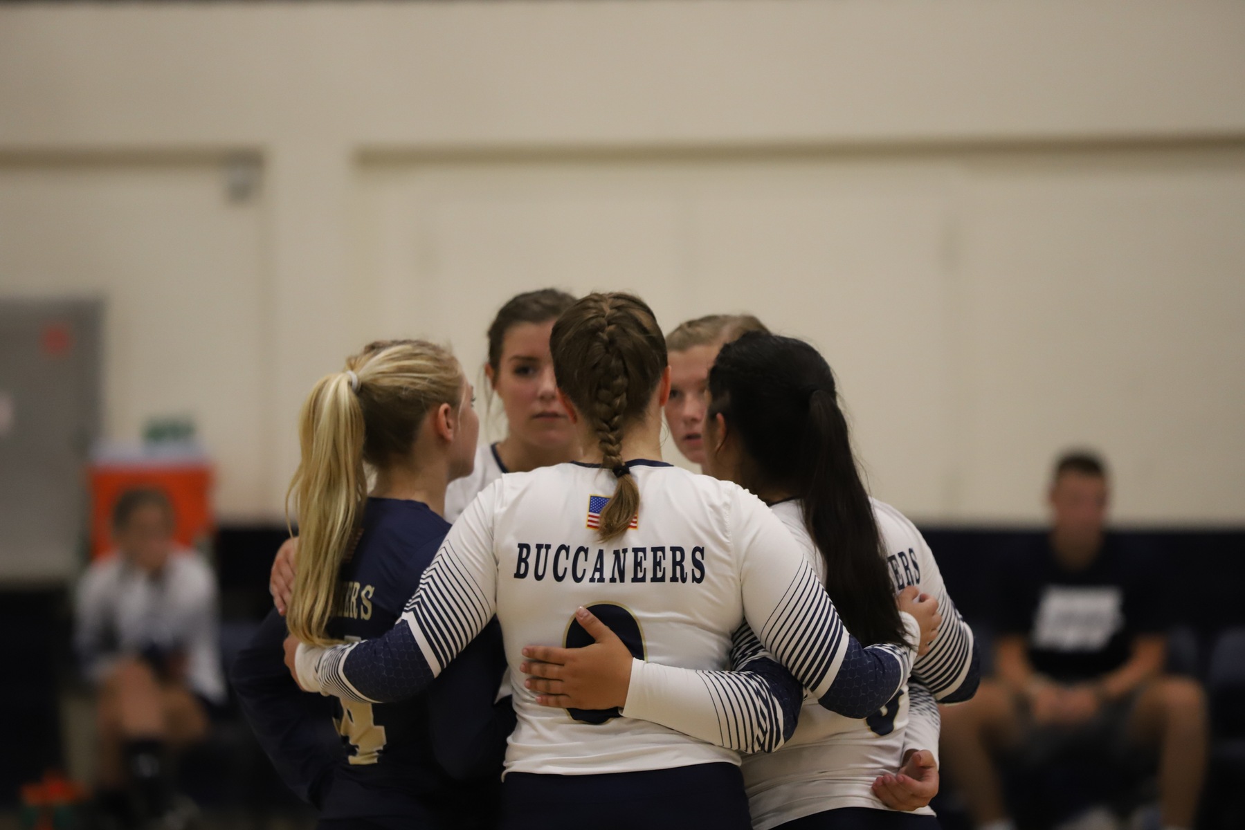Buccaneers Fall to Vikings in Straight Set on the Road