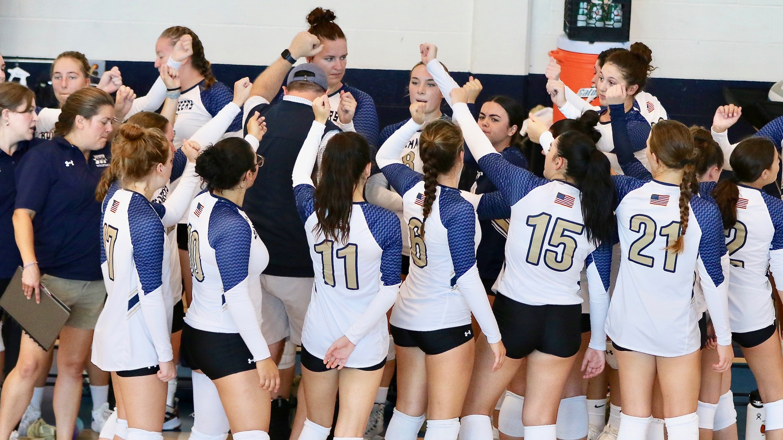 Bucs Lose in Straight Sets After Third Set Setback