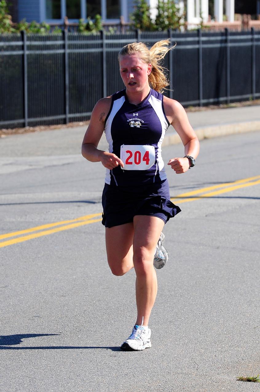 Burbank, Leonardi Lead Women's Cross Country To Solid 16th Place Finish At Gordon Pop Crowell Invitational