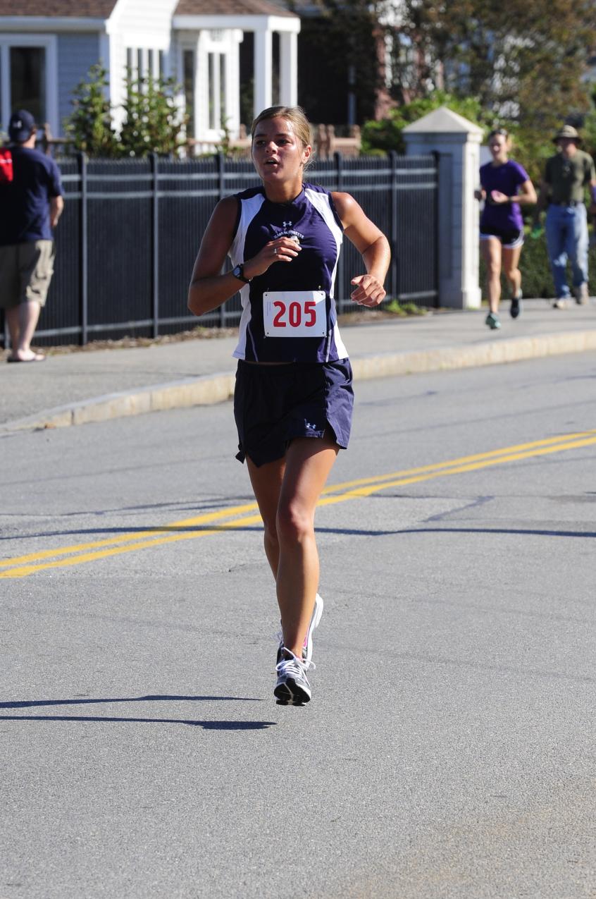 Experienced Cadre Of Returnees Looks To Lead Way For Women's Cross Country This Fall